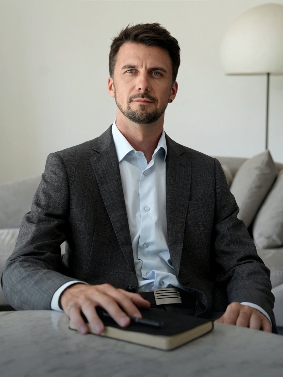 Дмитрий Регеша