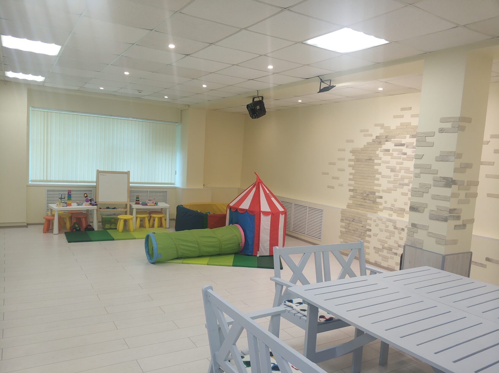 мичуринский 43 орион холл. орион холл москва. театр наш дом химки.