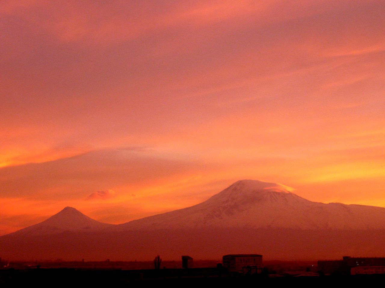 Ереван Арарат на закате