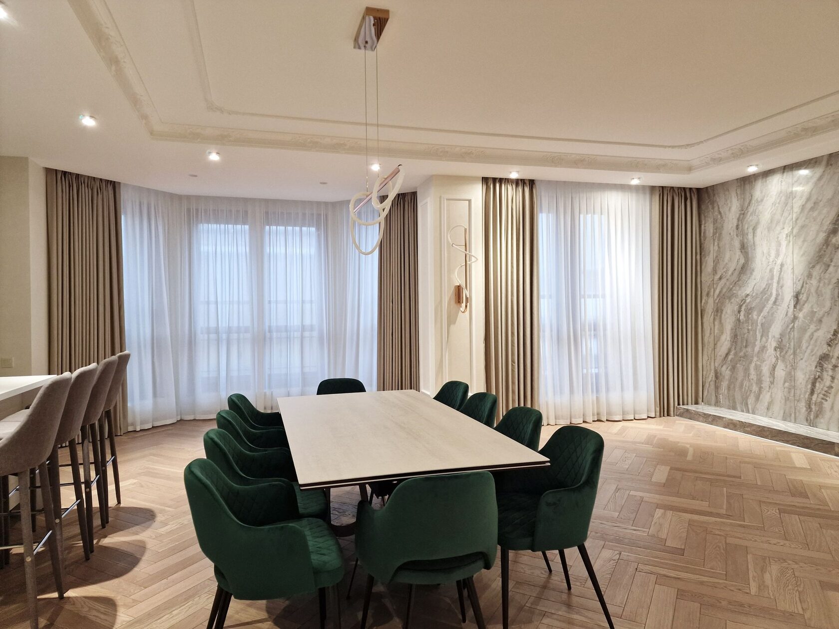 Шторы в гостиную