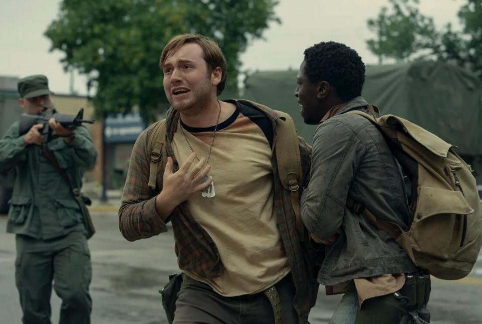 Кадр из фильма «Долгая прогулка» 2025