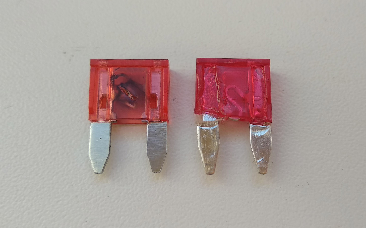 Как проверить предохранители