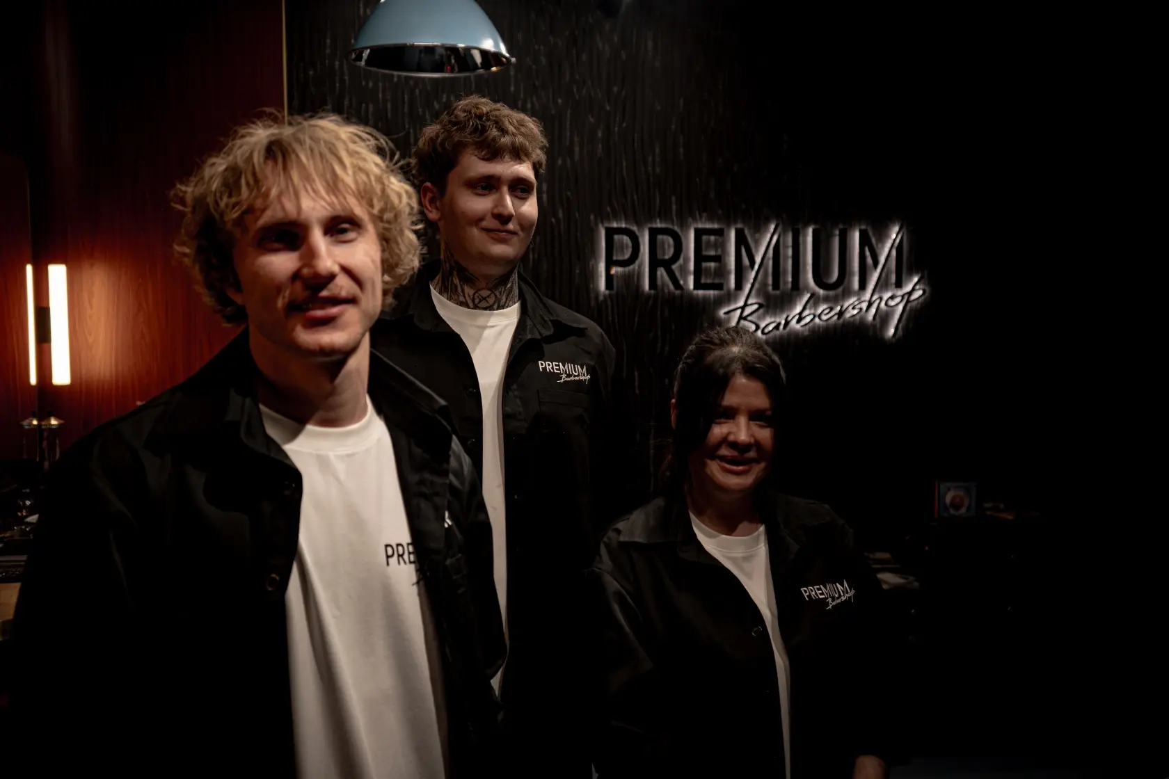 Интерьер премиум барбершопа в Петрозаводске