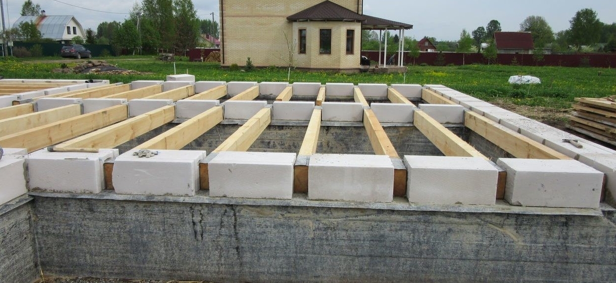 Какой газоблок лучше для бани