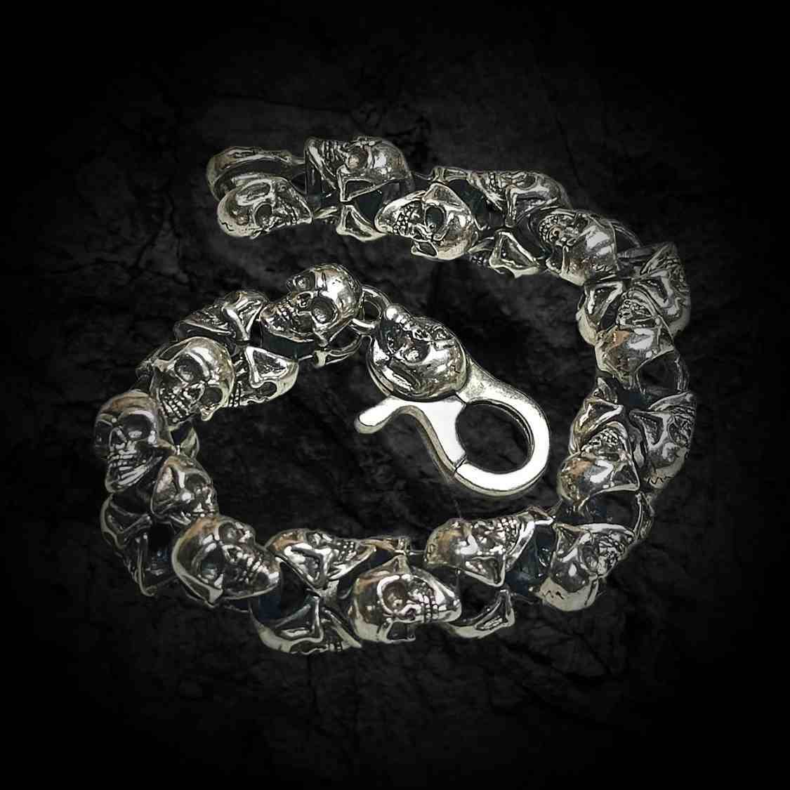 браслет с черепами, браслет с черепами мужской, серебряный браслет с черепами.