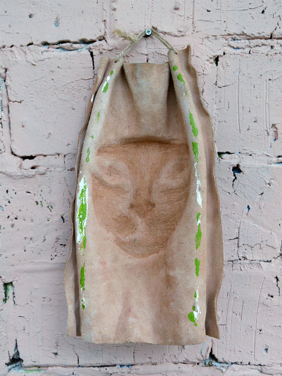 Маска из фактурной кожи настенная А.МузылевЪ &quot;Священное Животное №4&quot;