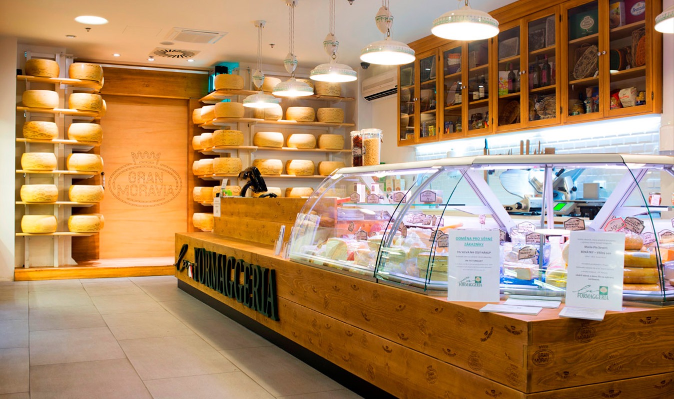 Торговая мебель в Калининграде