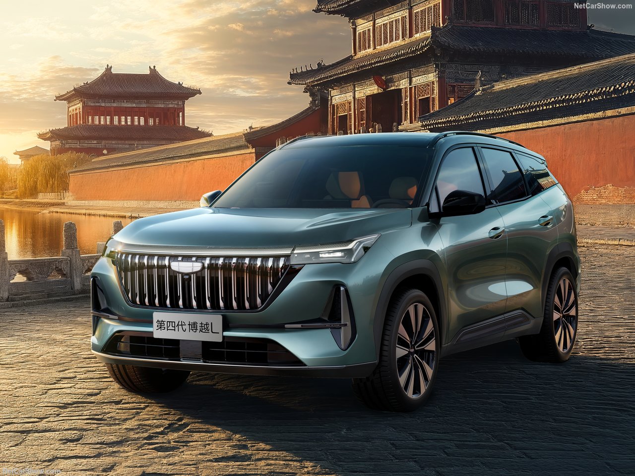 Обзор Geely Atlas 2025