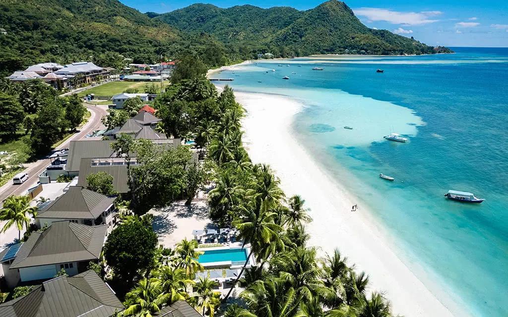 Circuit Seychelles > COMBINÉ 2 ILES : PRASLIN + MAHÉ Indian Ocean Lodge + Avani Seychelles Barbaron 09 nuits 4* | LeComparateur.fr