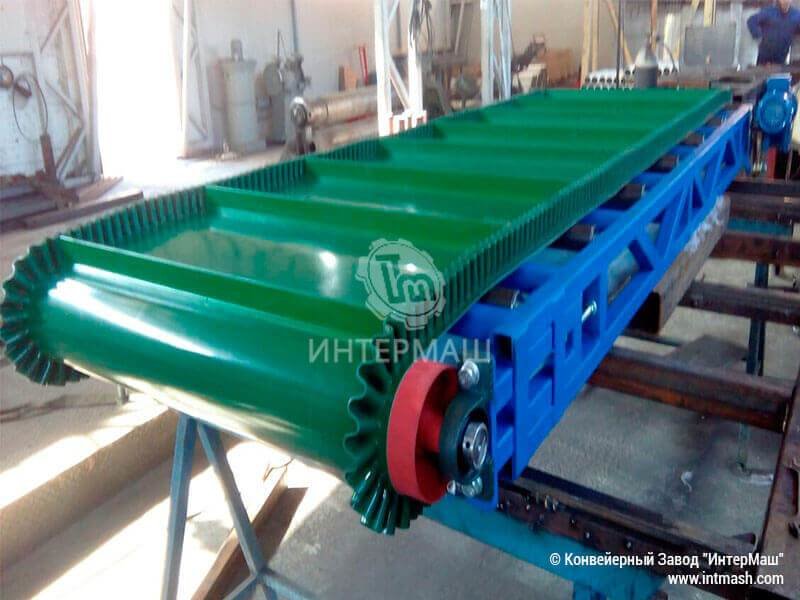 Ленточный транспортер