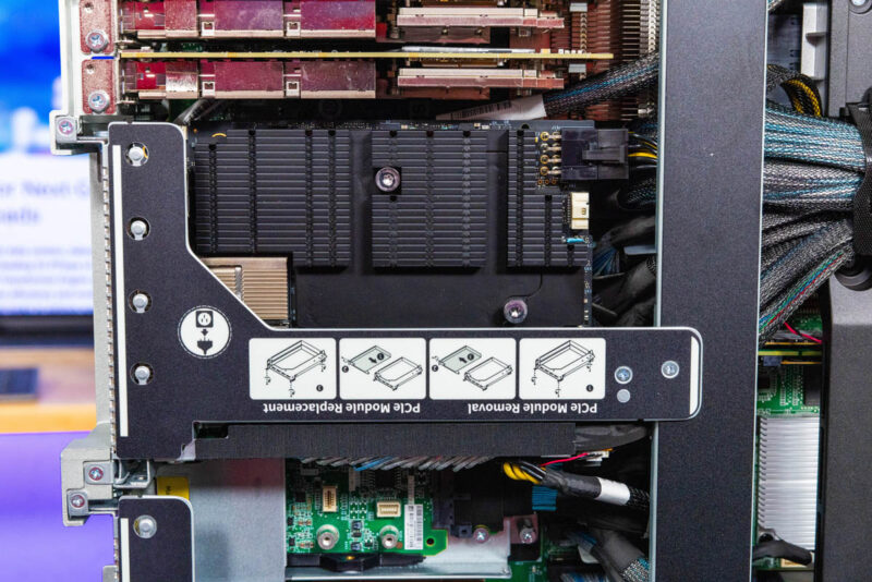 Aivres KR6288 NIC And Expansion Area 2