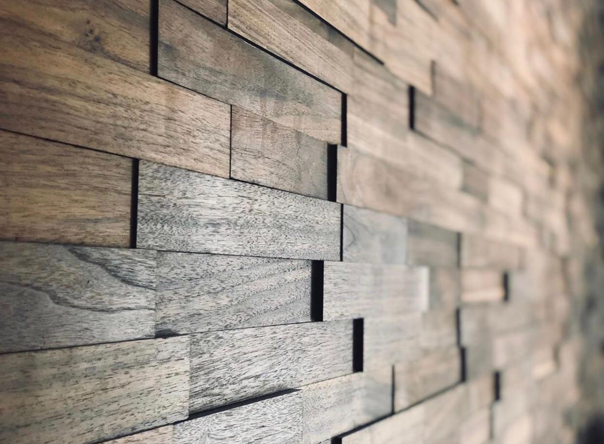 Деревянные панели для стен серии "Лайн". Мозаика и плитка из дерева.