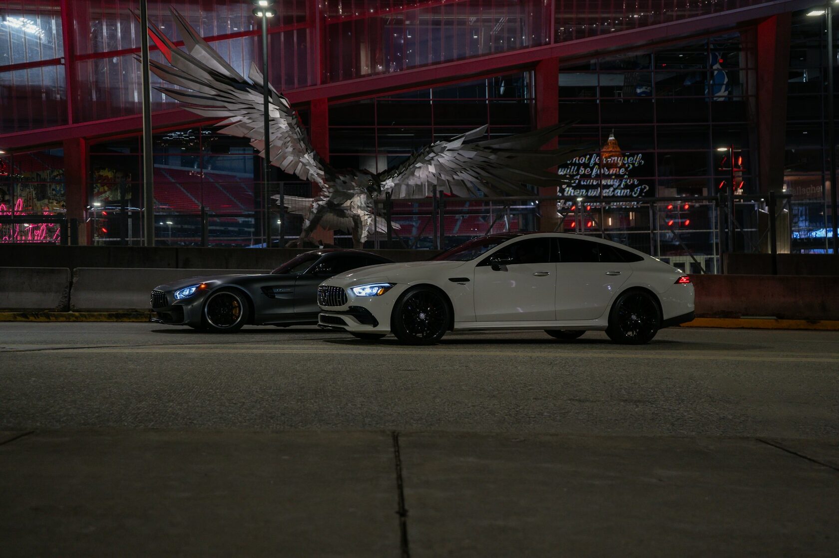 Премиальные автомобили BMW, Range Rover, Zeekr и Porsche 911 — импорт авто под ключ