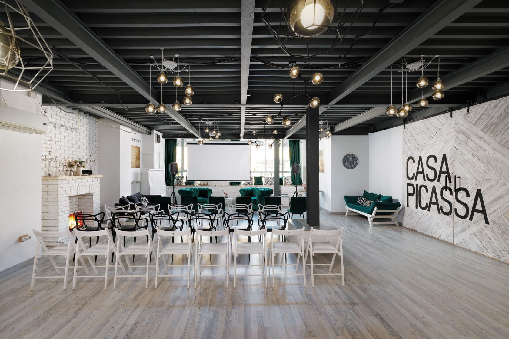 Лофт casa picassa. Лофт микеланджело бауманская. лофт микеланджело.