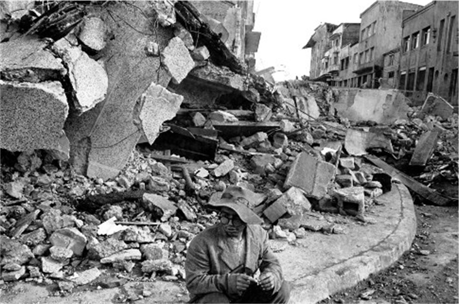 Великое Чилийское землетрясение 22 мая 1960 Чили архивное фото.