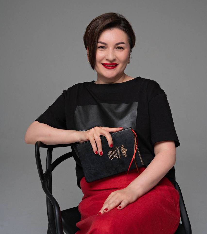 Светлана Абдрахманова