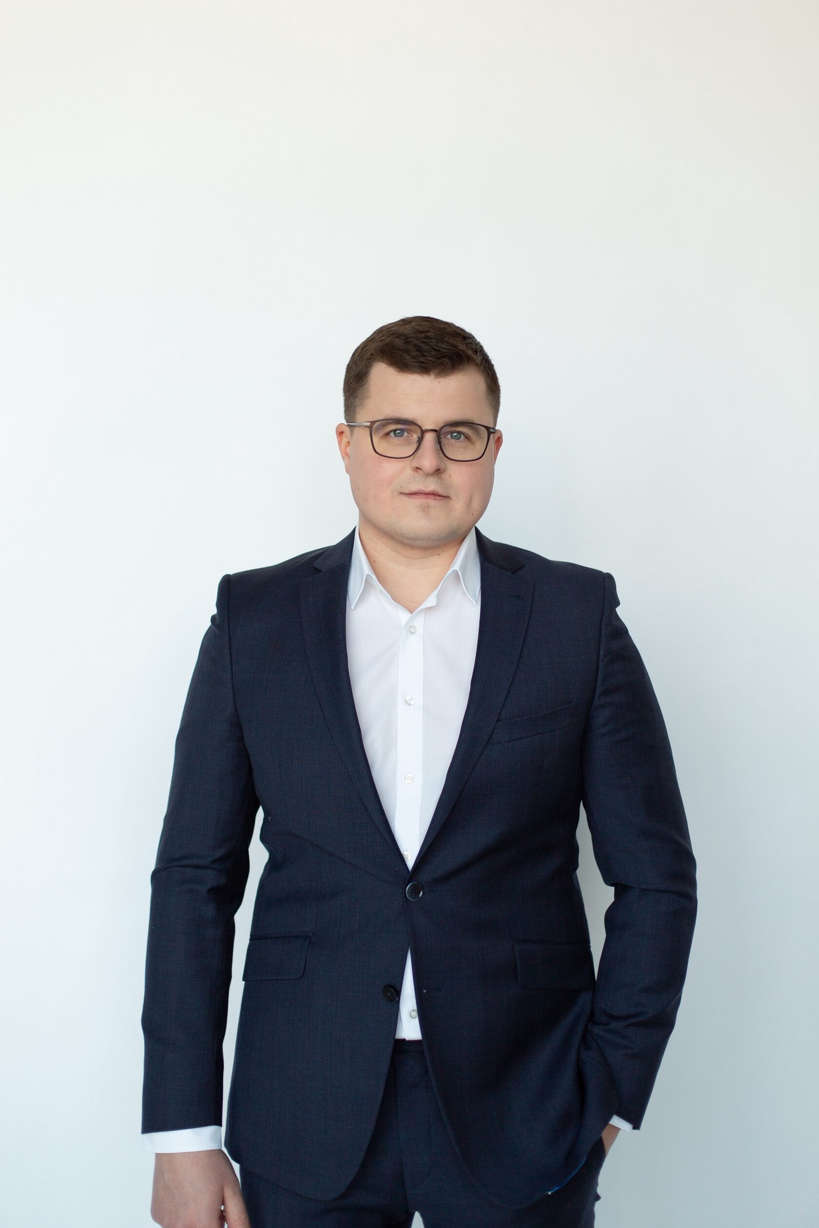 Кирилл Антонов