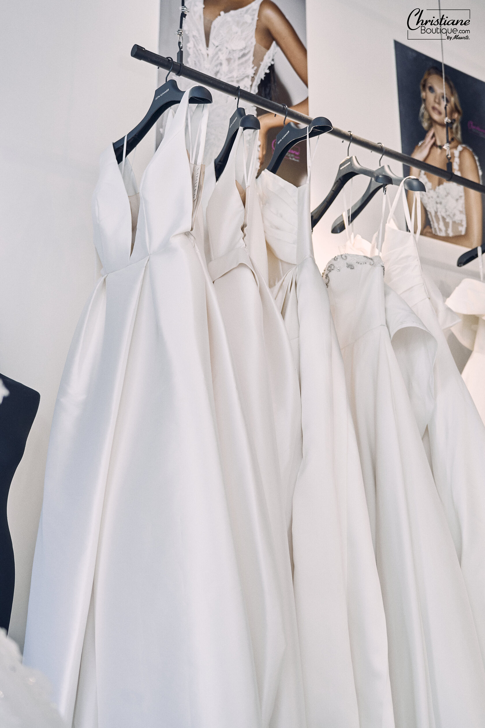 que-faire-si-robe-de-mariee-n-arrive-pas-a-temps