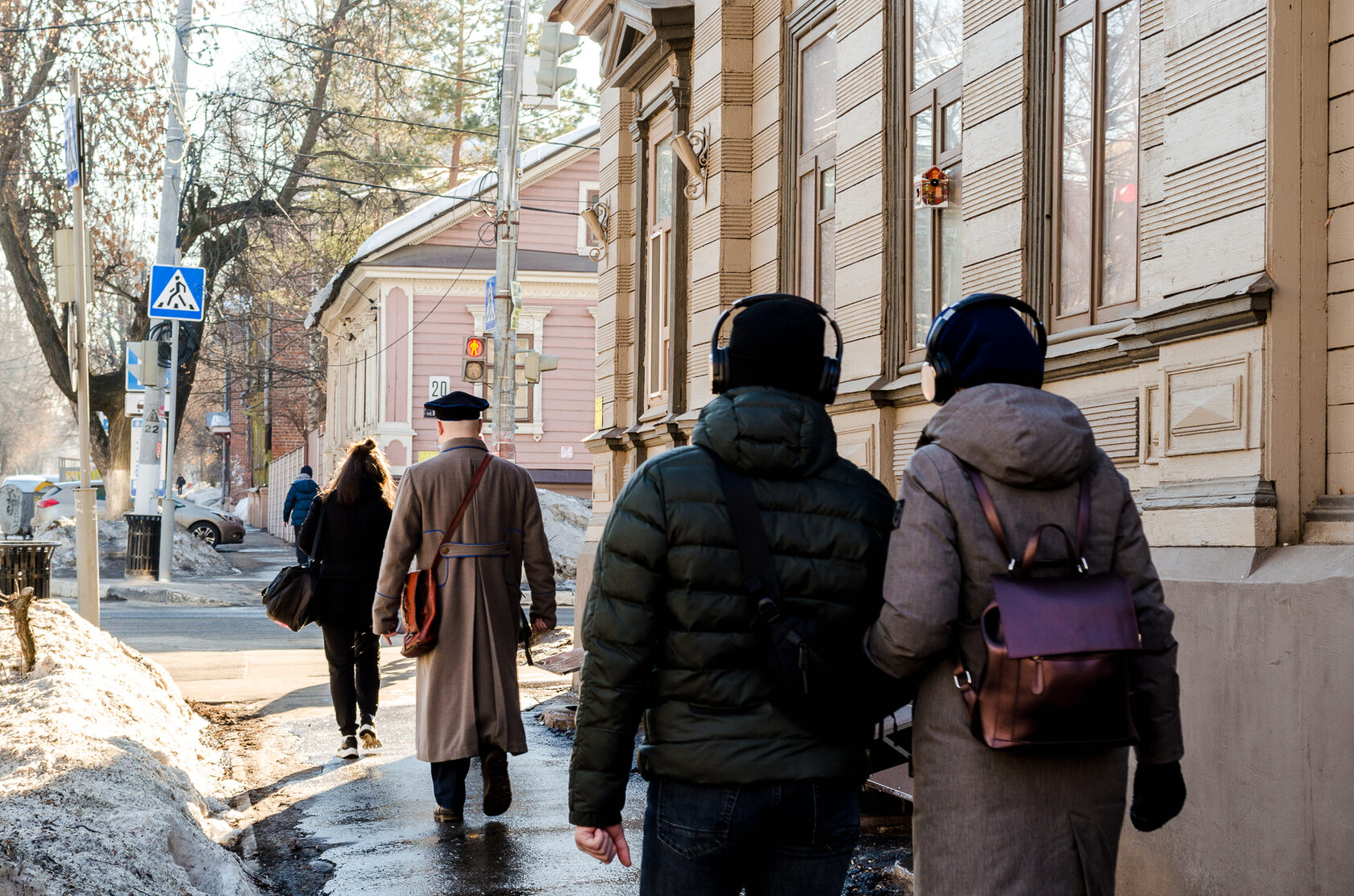 Заповедные кварталы - портал в прошлое в районе церкви Трех Святителей