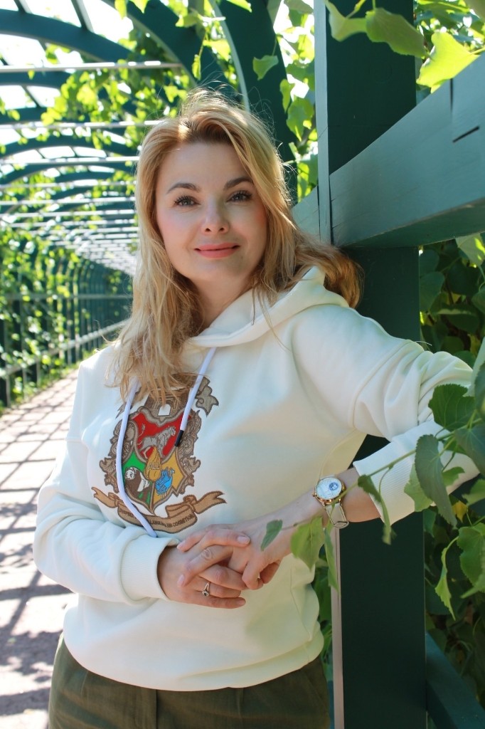 Элина Яцевич