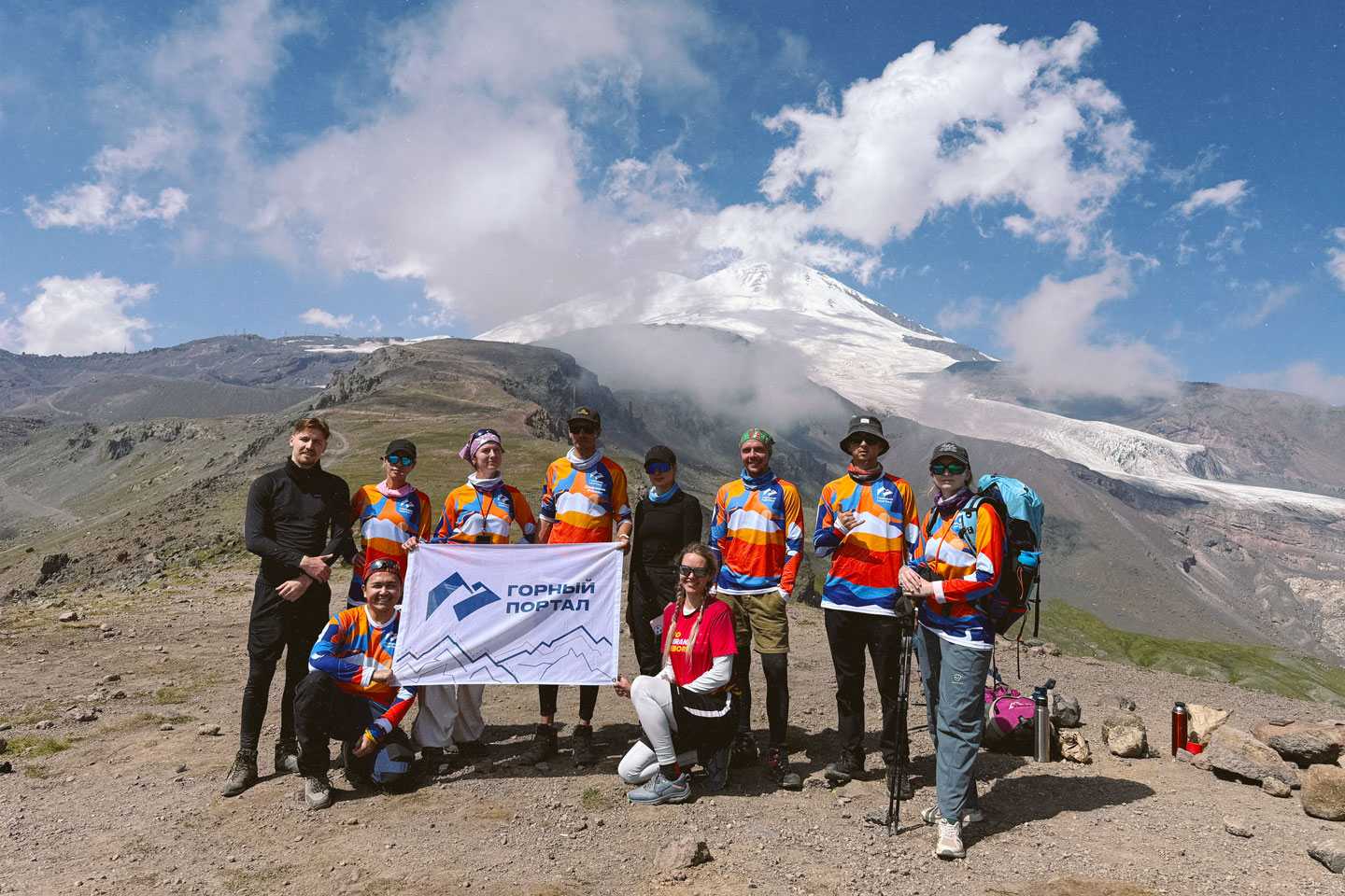 Леонид Пашковский взошел на Эльбрус с юга с гидами Горного портала