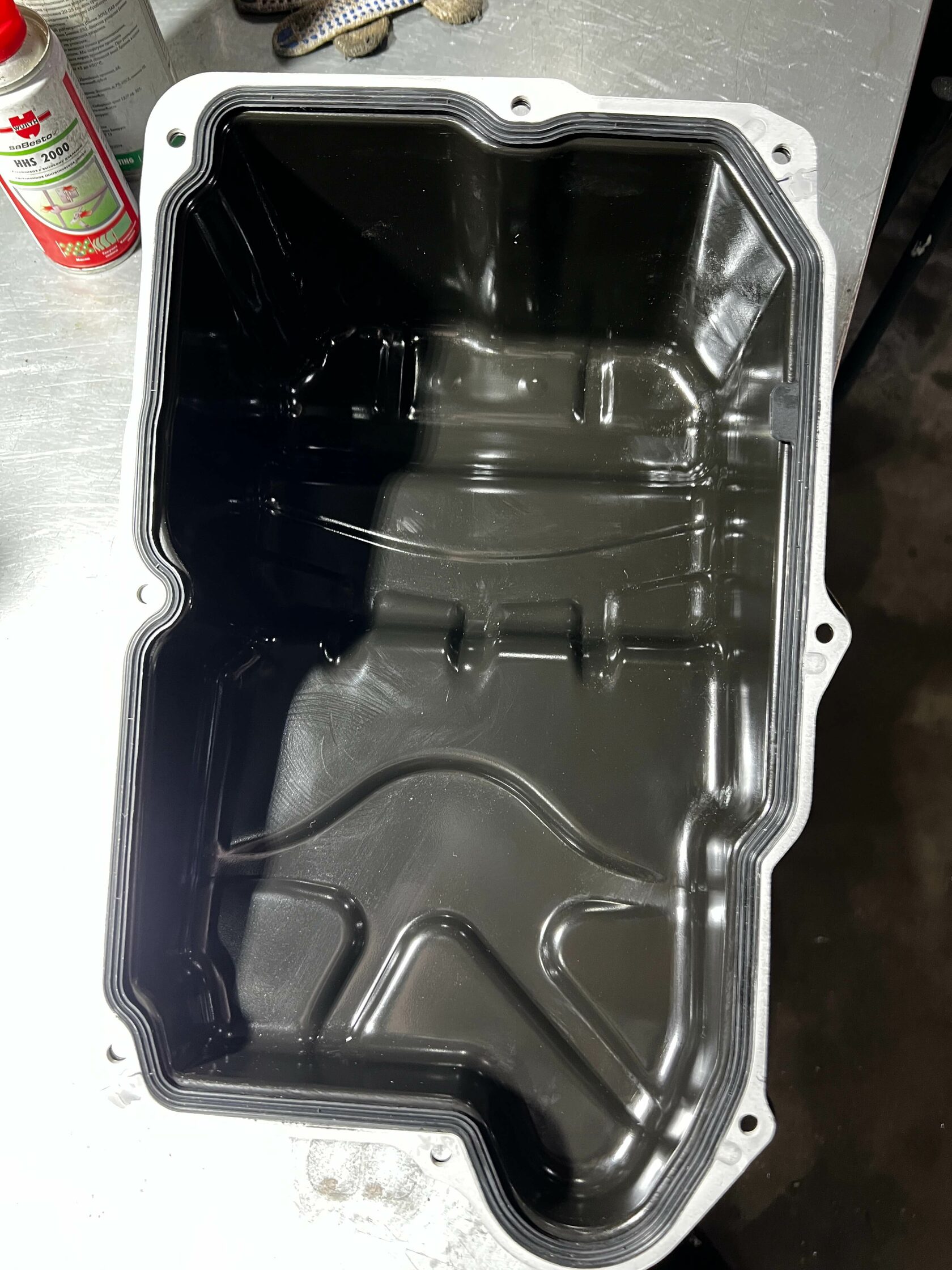 Чистый поддон Mercedes