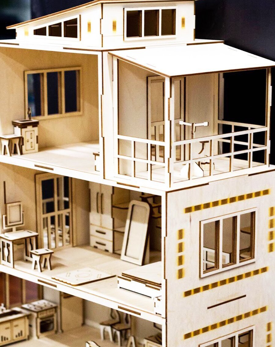 Домик для кукол, 3 этажа из фанеры