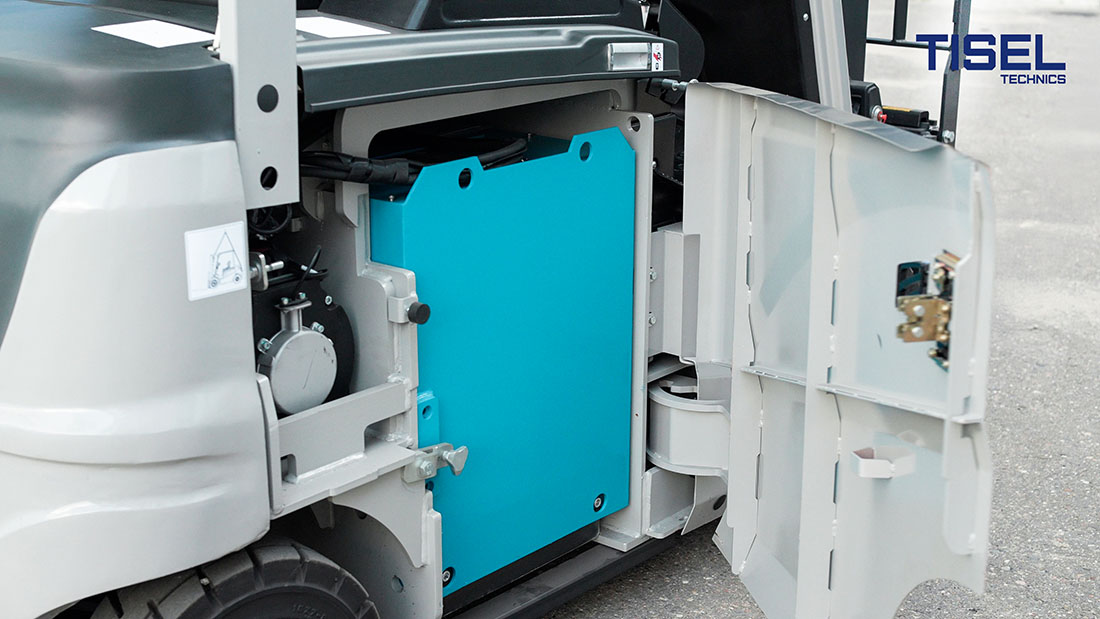 боковая, замена, аккумулятора, батареи, акб, складская, техника, для склада, погрузчик, штабелер, ричтрак, выгода, преимущества