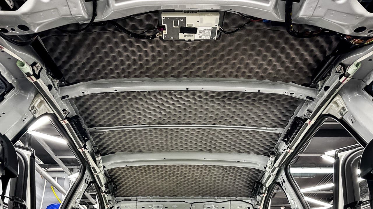 Подготовка крыши автомобиля к шумоизоляции 