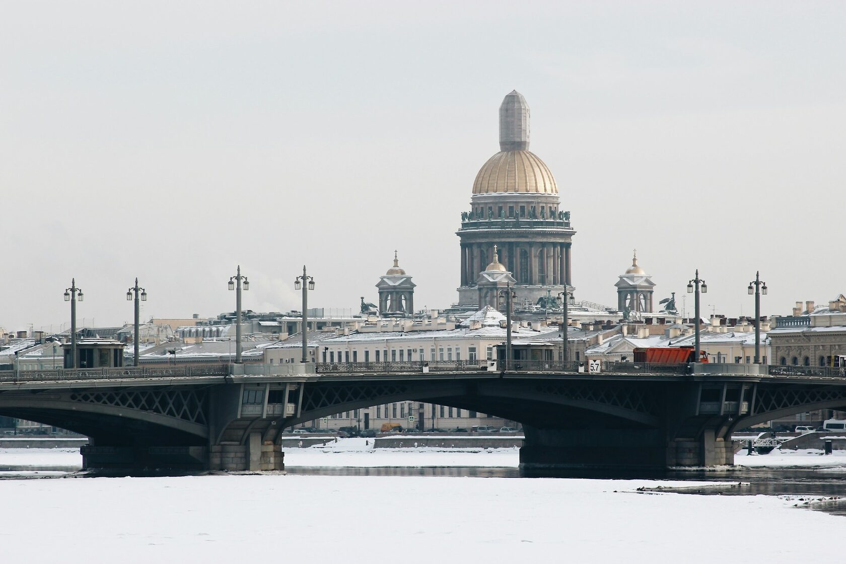 Благовещенский мост, Россия, Санкт-Петербург, Василеостровский район