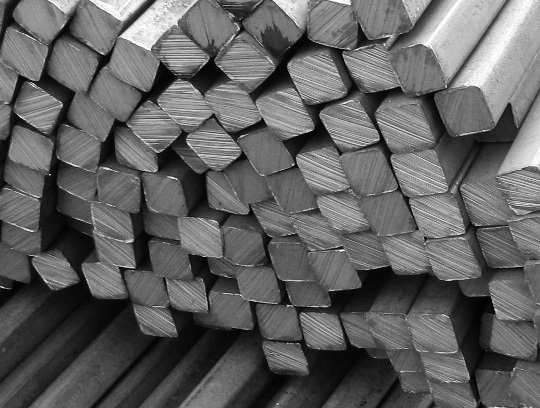 Квадрат - Квадрат стальной - Стальной прут с квадратным сечением