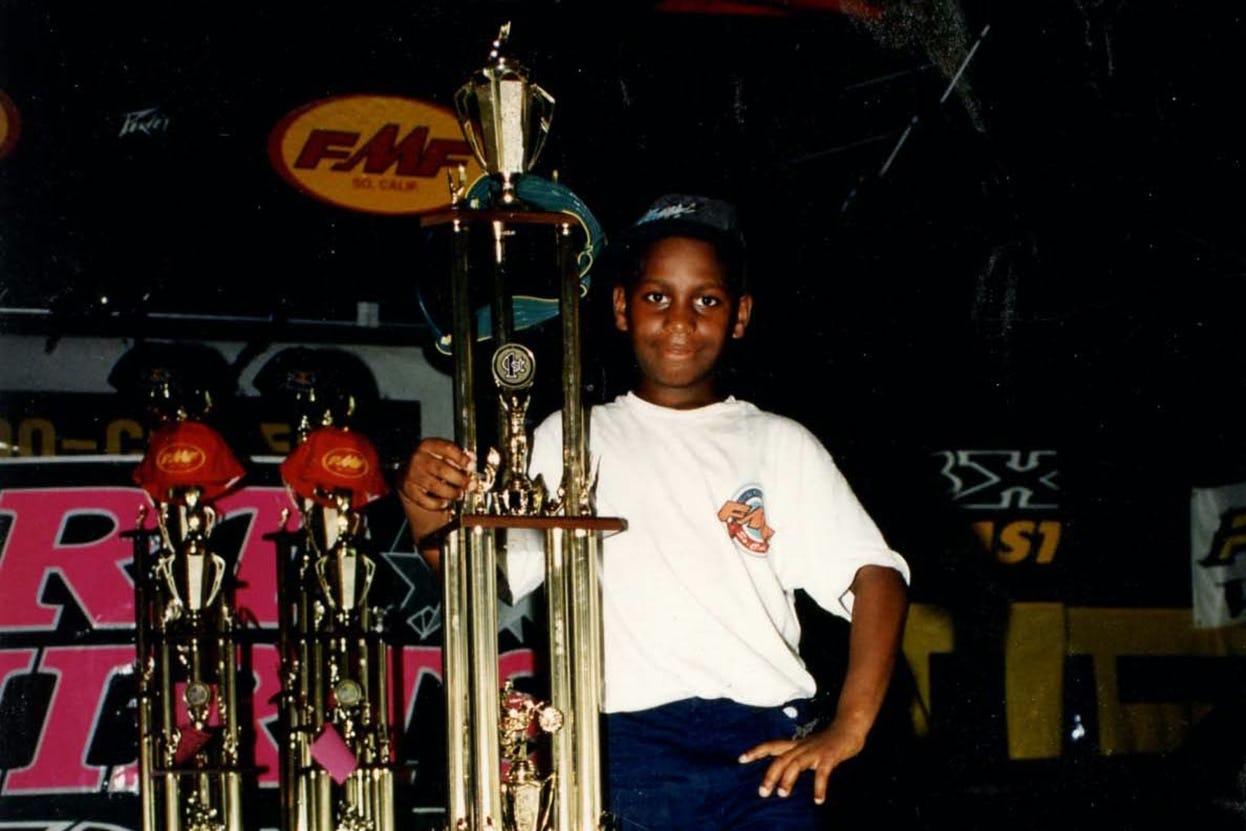 Любительский чемпионат в Лоретта Линн; Гонщики и титулы