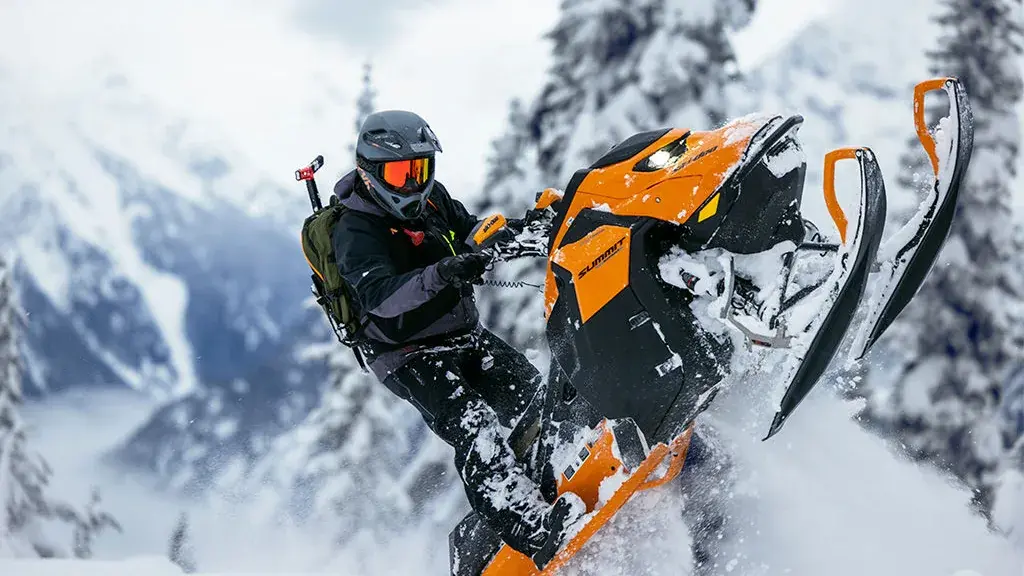 Ski-Doo Summit Expert 2027