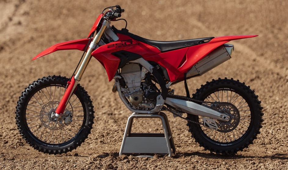 Первый взгляд: Ducati Desmo250 MX 2027 года