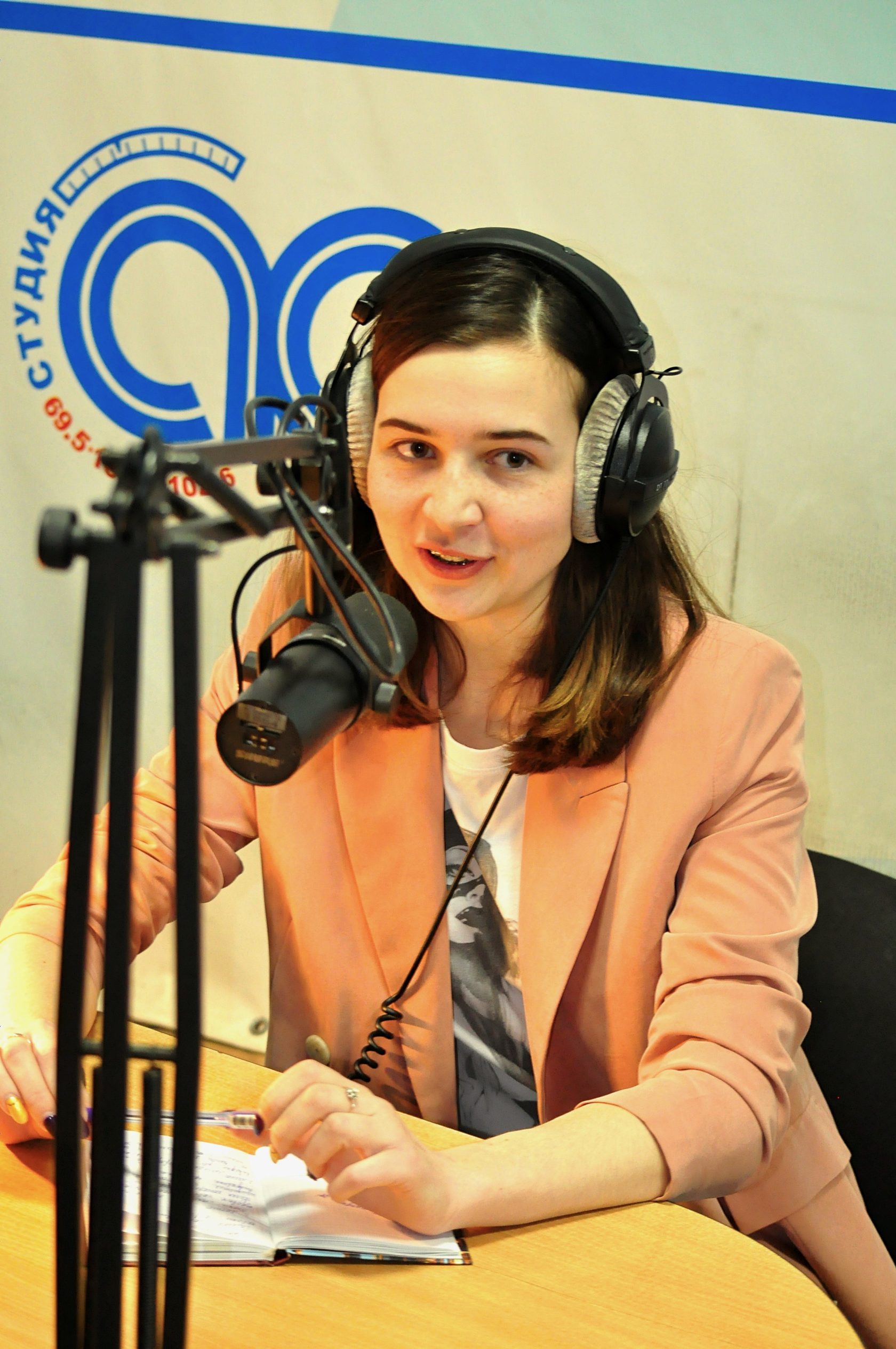 Радиоведущая Наташа Гончарова