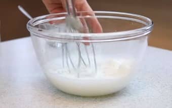 Приготовление японских панкейков на сковороде: шаг 4