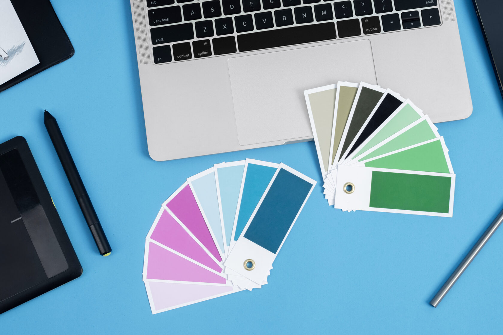 Цветовые модели RGB, CMYK и Pantone