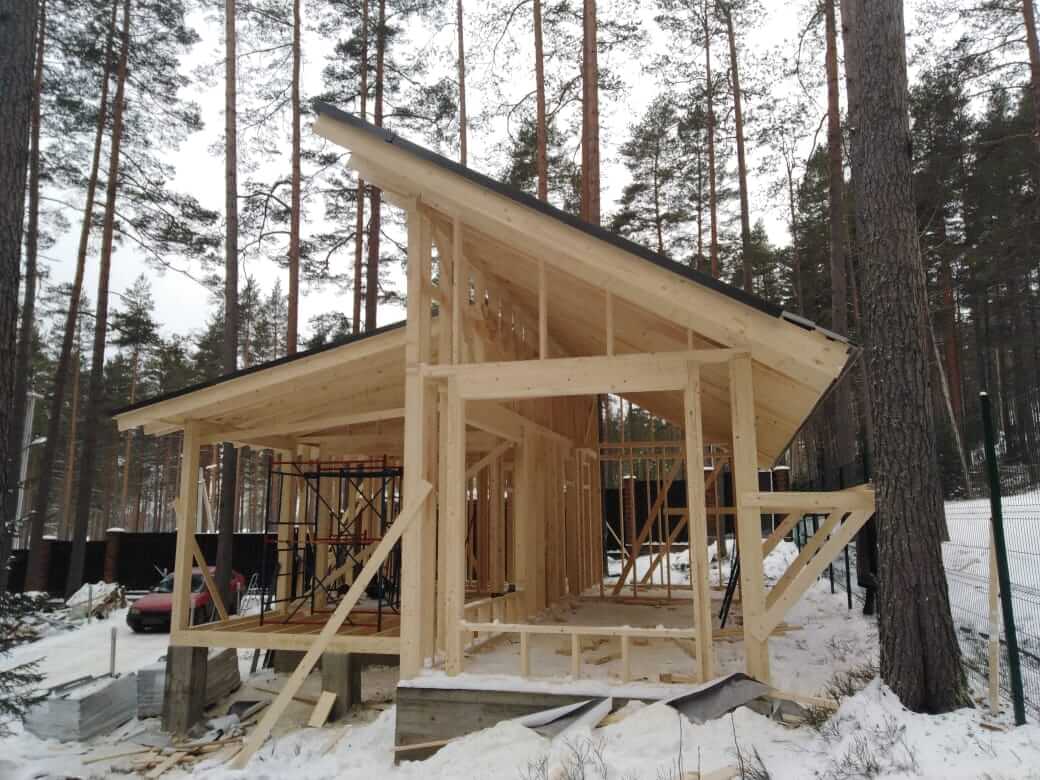 Двухэтажный проект дома из СИП панелей БЕРЛИН площадью 164 кв.м. с балконом