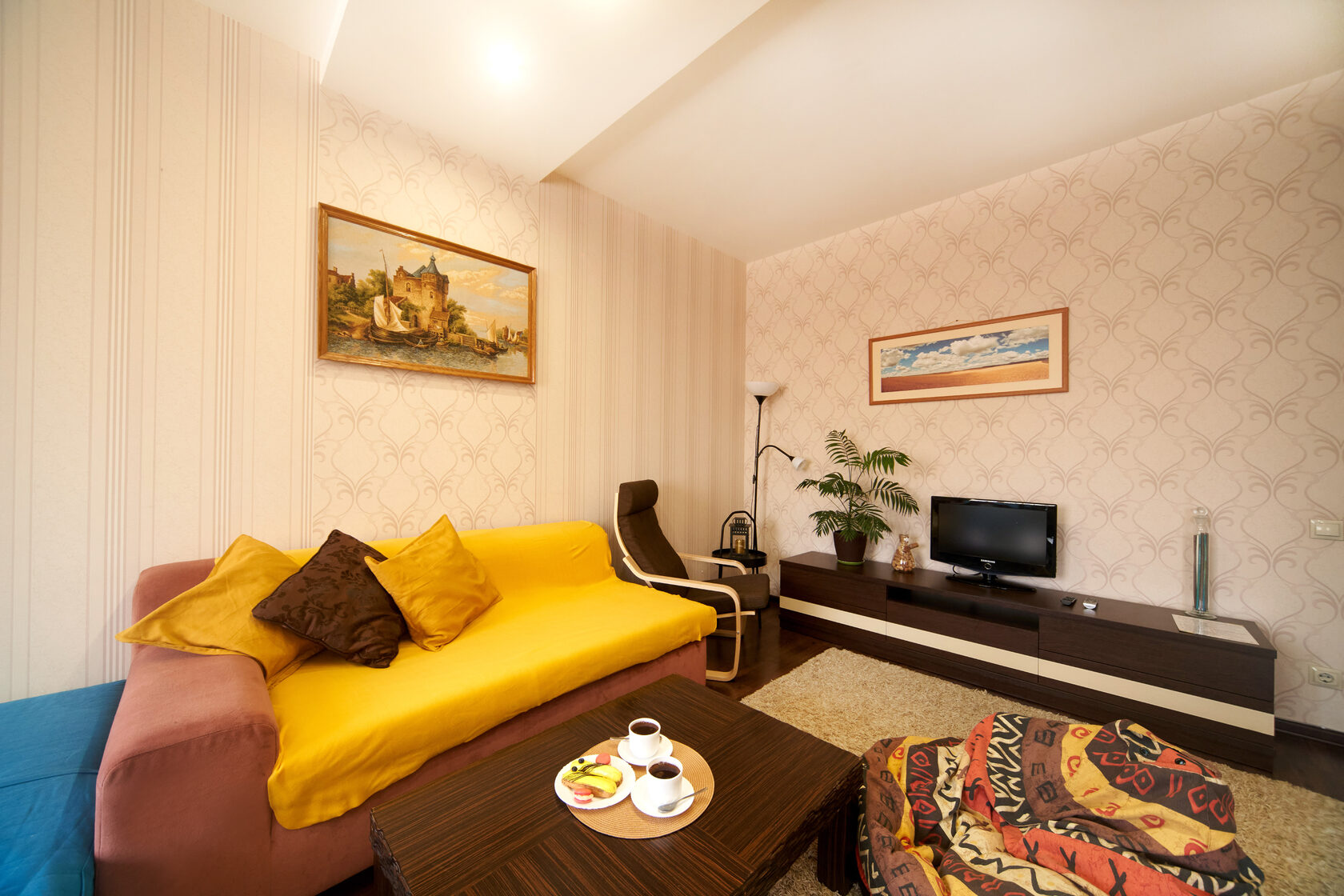 Комната севастополе. Аренды комнаты севастополь. Севастополь черцова 10а / черцова 6. Севастополь улица черцова 2. Комната севастополе.