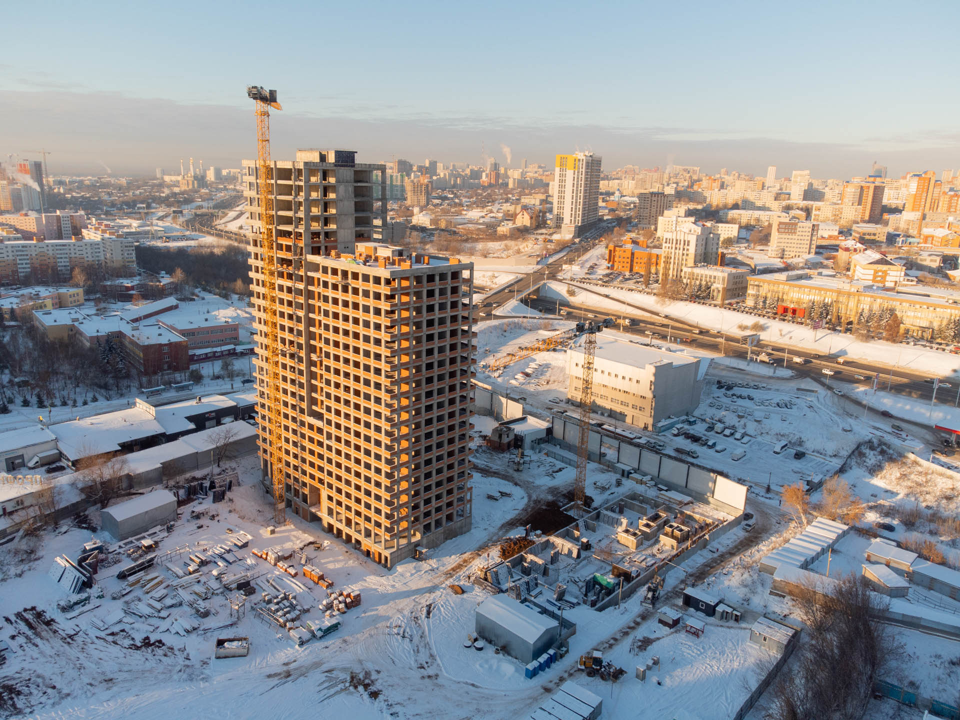 Жк урбаника. ЖК Чикаго Новосибирск. Город парк Ясный берег Новосибирск. ЖК Ясный берег Новосибирск. Ясный берег Новосибирск 13 дом.