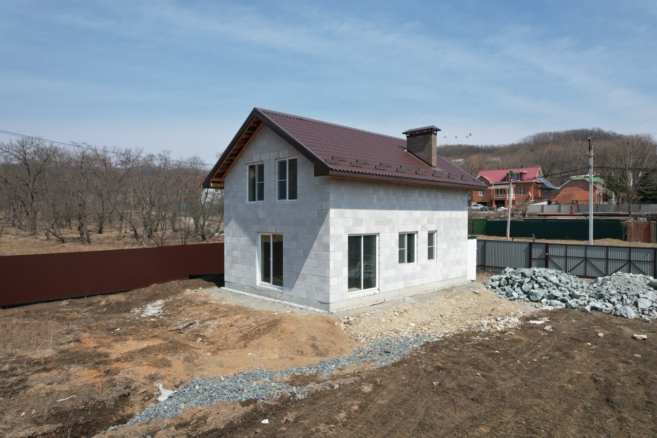 Двухэтажный дом мансардного типа, 115 м² жилой площади, г.Находка