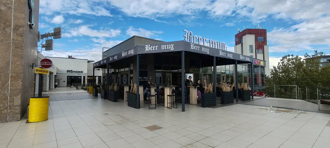 Зона гостей и посадка