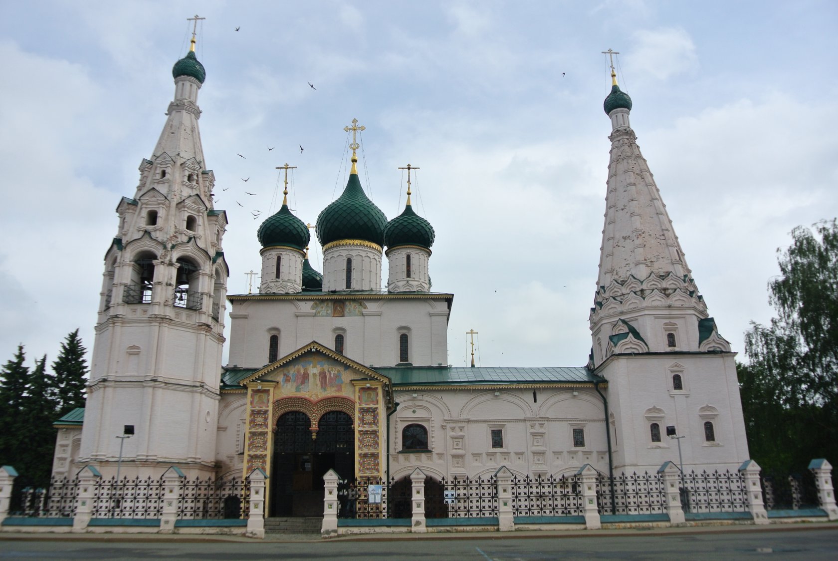 Что посетить в ярославле. Ярославль достромичательности. 2 Достопримечательности Ярославля. Достопримечательности Ярославля за 1 день. Ярославль за 1 день.