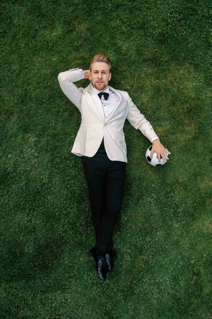 Ведущий публичных мероприятий Никита Анисимов