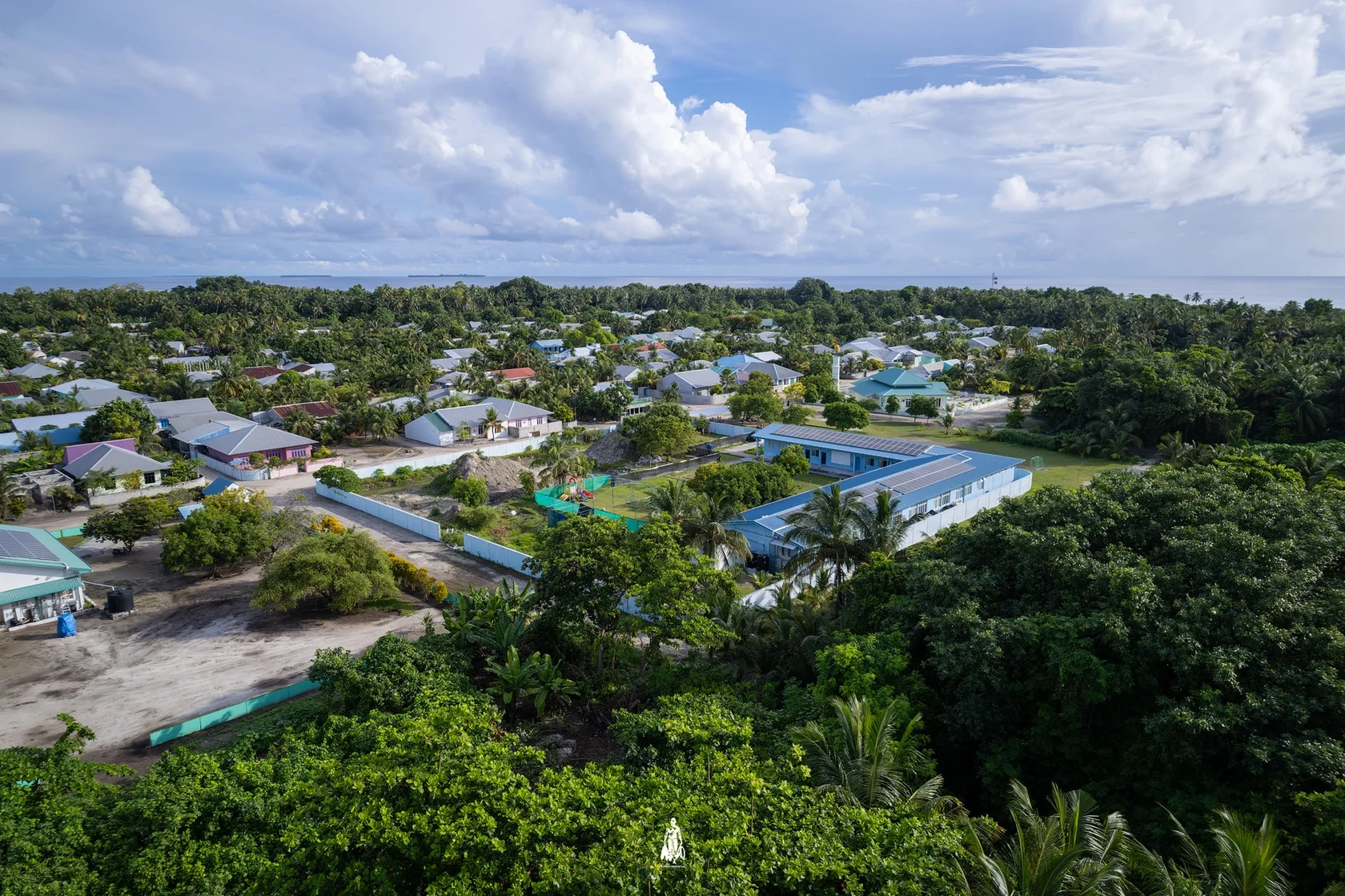 Feydhoo (Фейдху) — аэрофото, вид на лагуну рядом с островом