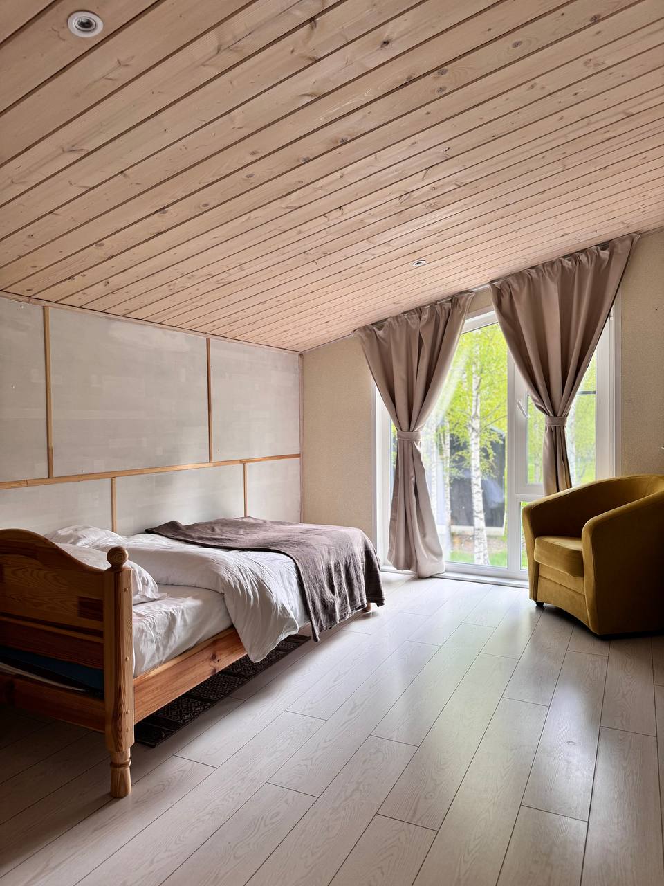 двухместное размещение спальня Медведица Шанти