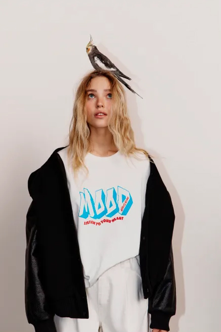 Зимняя женская куртка в цвете хаки. GATE31 — это минималистичный бренд верхней одежды из Санкт–Петербурга