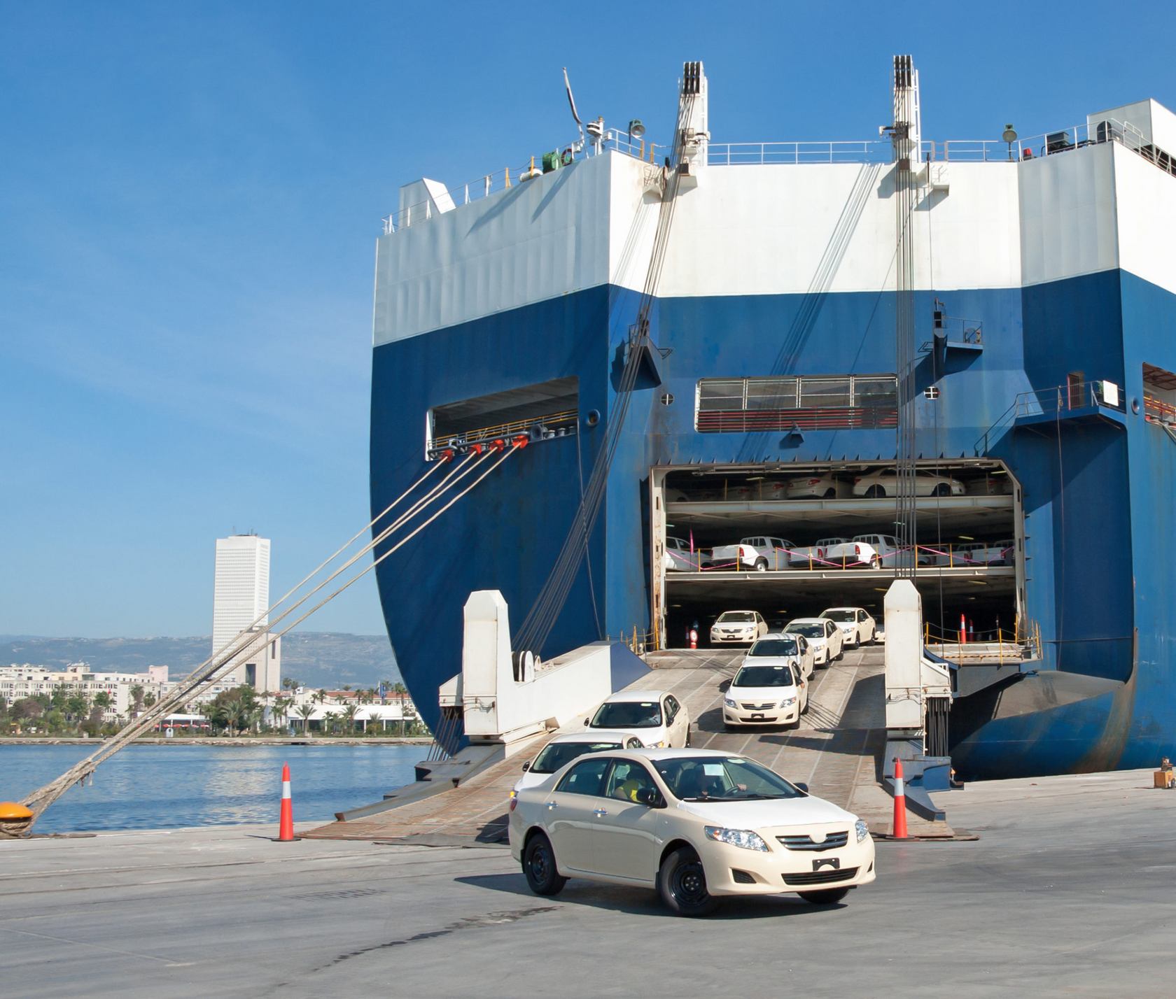 легализация авто в Португалии