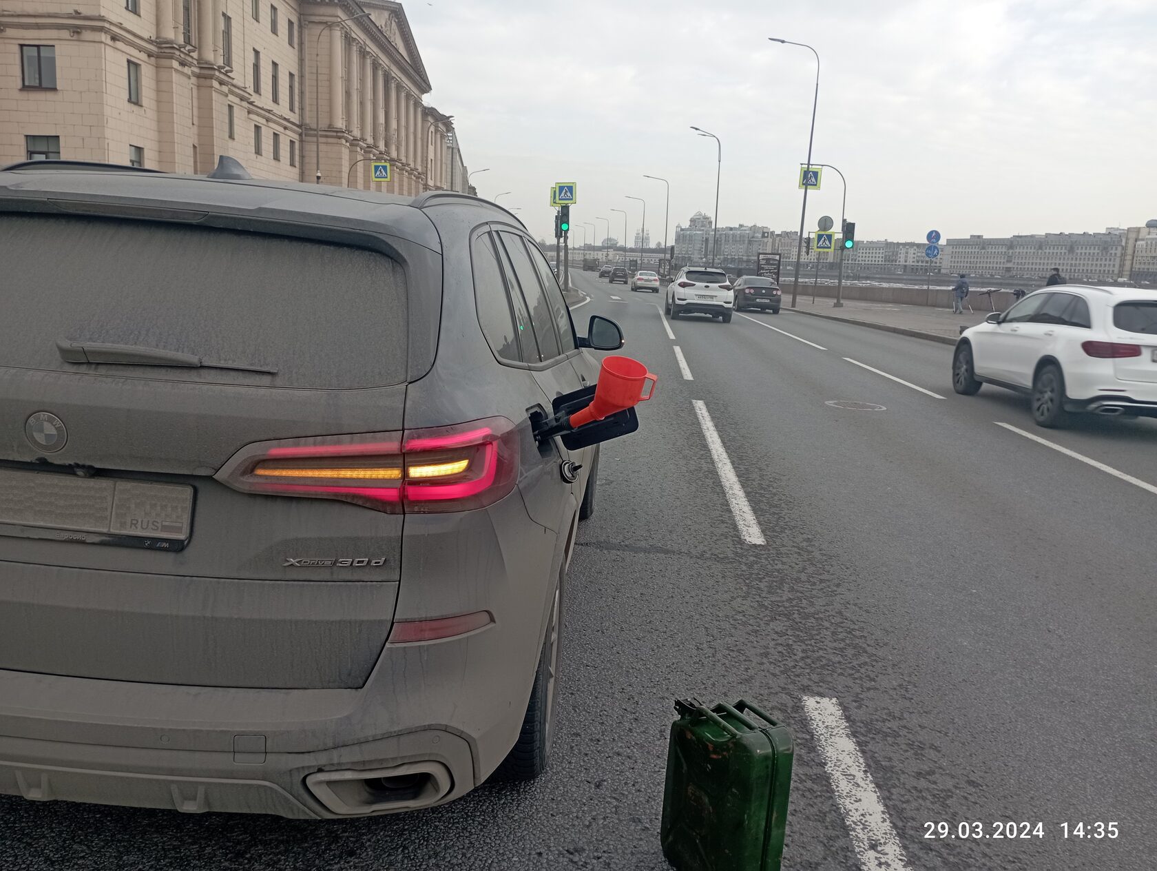 Bmw Помощь На Дороге в СПб и ЛО - От 1000р. 24/7 Приедем За 17 мин.