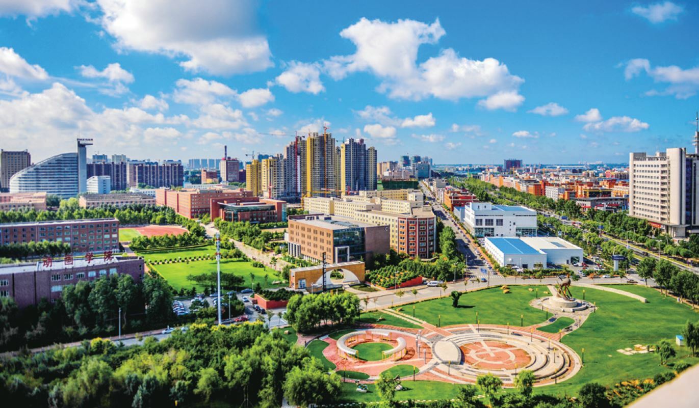 Changchun. Чанчунь провинции Цзилинь. Чаньчунь город. Чанчунь площадь. Чанчунь Китай университет.